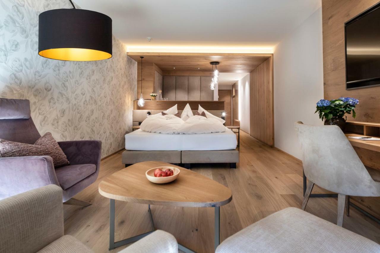 Hotel Sonnbichl Dorf Tirol Exterior foto